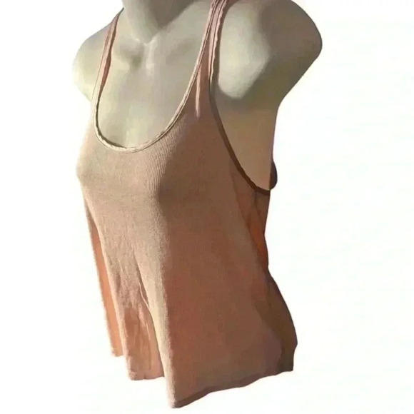 Victoria’s Secret Light Pink Ribbed Razor Back Tank, Xs - Picture 2 of 4